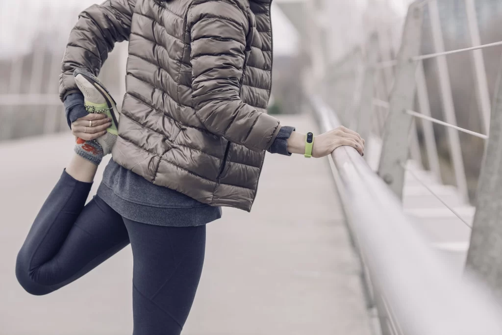 runner stretching