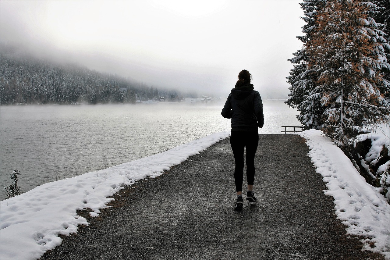 benefits of running in cold weather