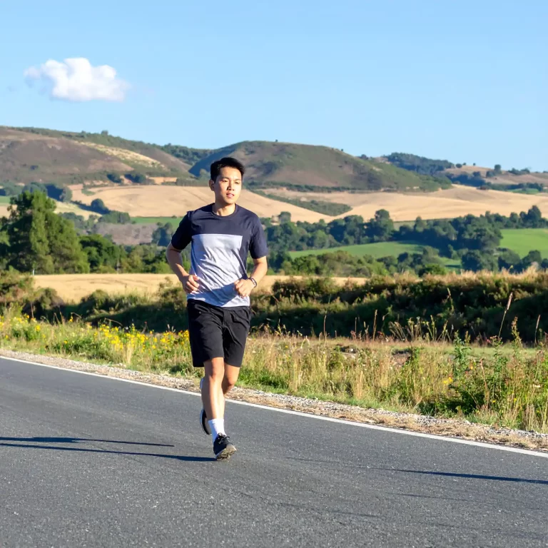 Digital vs. Analog Fitness: Why Less Tech Might Mean More Progress